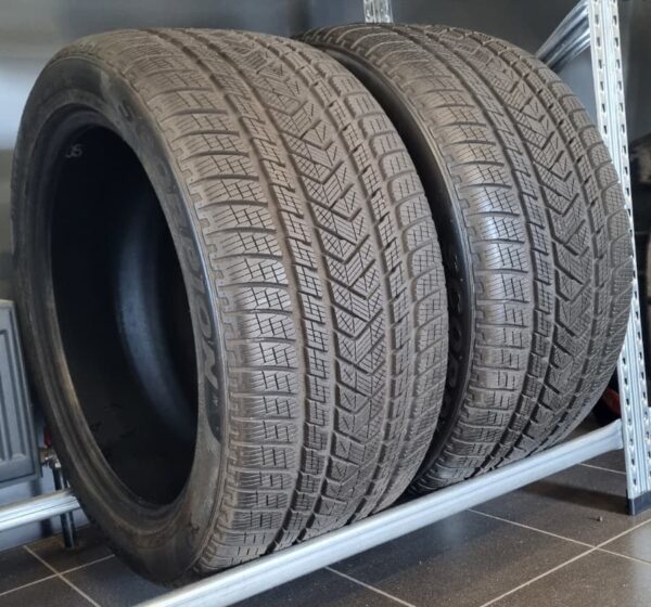 305 40 R20 PIRELLI