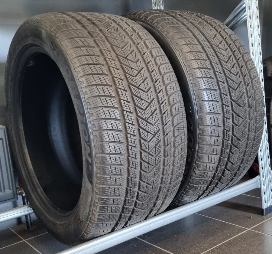 305 40 R20 PIRELLI