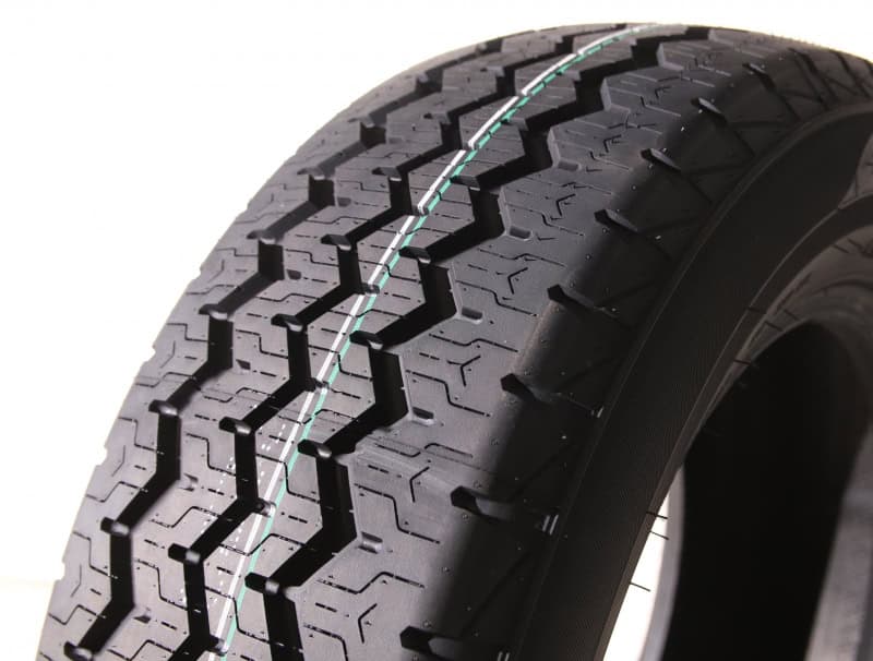 Auto riepas 205/65R16 iLink Max9, piemērotas dažādiem transportlīdzekļiem, nodrošina drošu braukšanu.